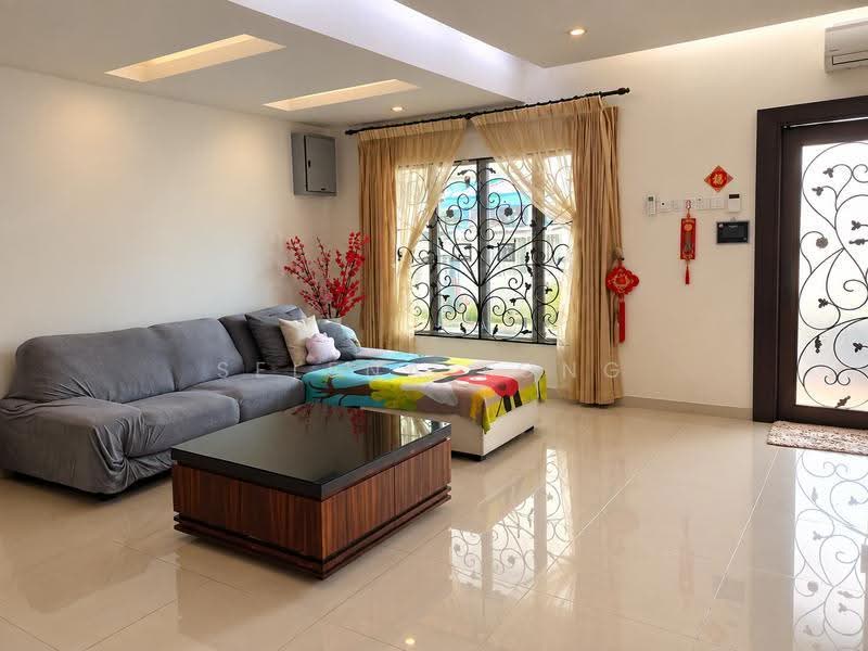 2-storey Terraced House for Sale in Klang (Selangor) - SELENA YONG - Living Room - PropertyGuru.com.my