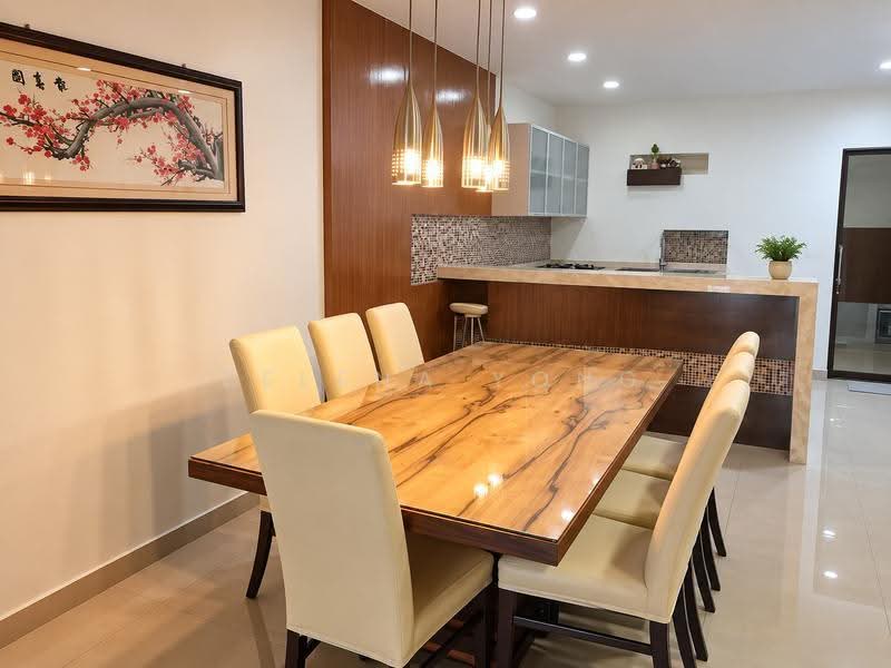 2-storey Terraced House for Sale in Klang (Selangor) - SELENA YONG - Dining Room - PropertyGuru.com.my