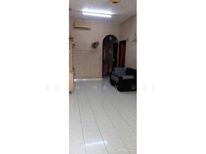 Rumah Teres 1-Tingkat untuk Dijual di Taman Cegar (Simpang Ampat) - Boon Haw Ooi - Living Room - PropertyGuru.com.my