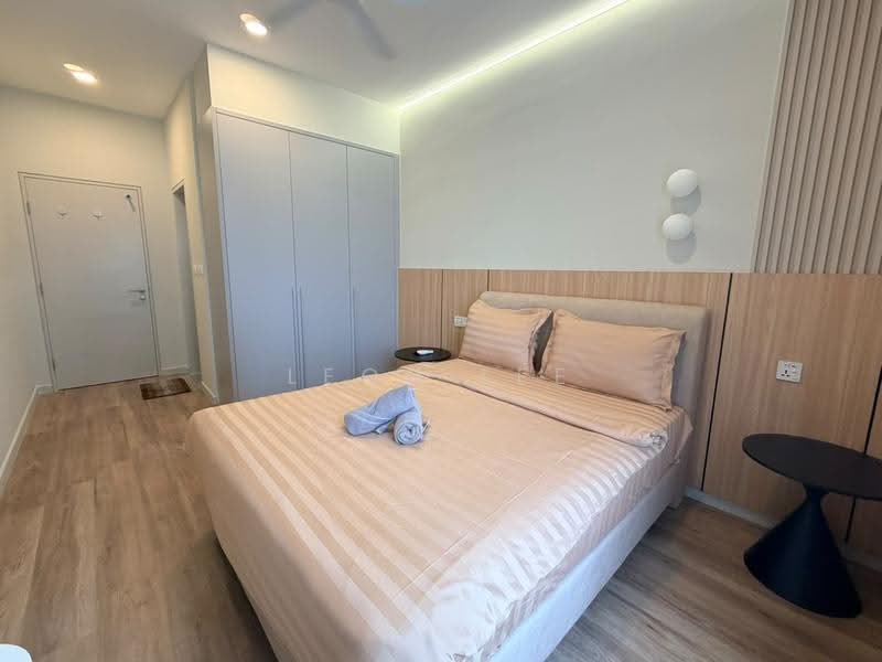 Kediaman Servis untuk Disewa di SWNK Houze @ BBCC - Leon Lee - Bedroom - PropertyGuru.com.my