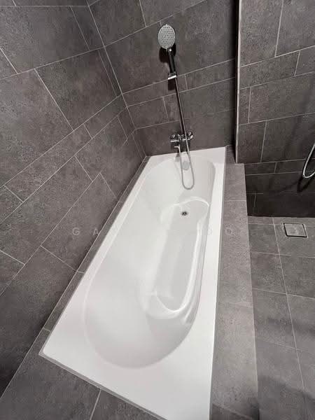 Kondominium untuk Disewa di Muze @ PICC - Gary Khoo - Bathroom - PropertyGuru.com.my