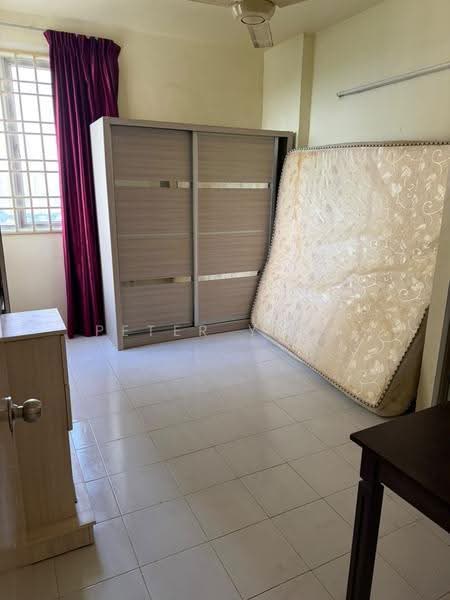 Pangsapuri untuk Disewa di Kingfisher Series - Peter Yeoh - Bedroom - PropertyGuru.com.my