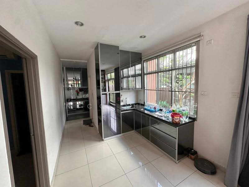 Cluster House for Sale in Taman Gaya (Ulu Tiram) - Nico Chong - Kitchen - PropertyGuru.com.my
