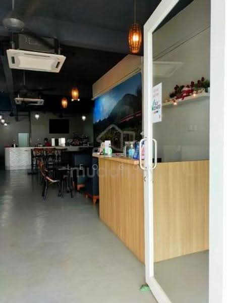 Shop / Office for Rent in Pusat Perniagaan Senawang Jaya (Ampangan) - Leo Goh - Entrance - PropertyGuru.com.my