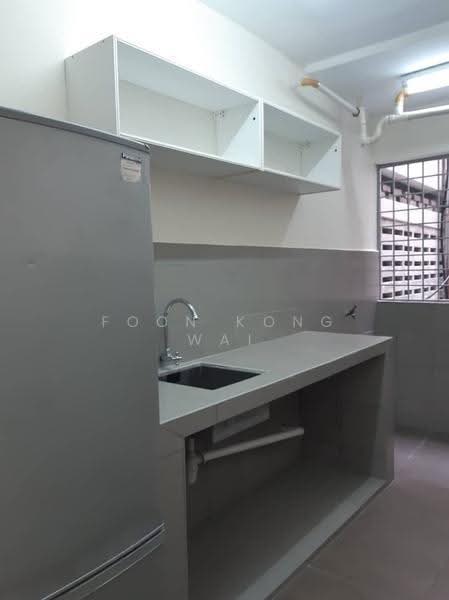 Flat for Rent at Kuchai Entrepreneurs Park - Foon Kong Wai - Kitchen - PropertyGuru.com.my