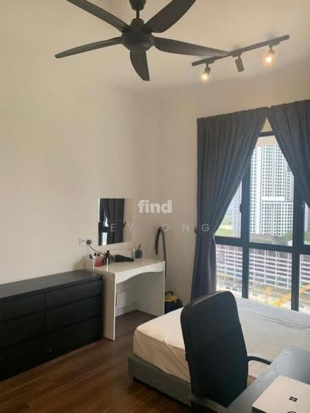 Condominium for Rent at Vertu Resort - Jey Ong - Bedroom - PropertyGuru.com.my