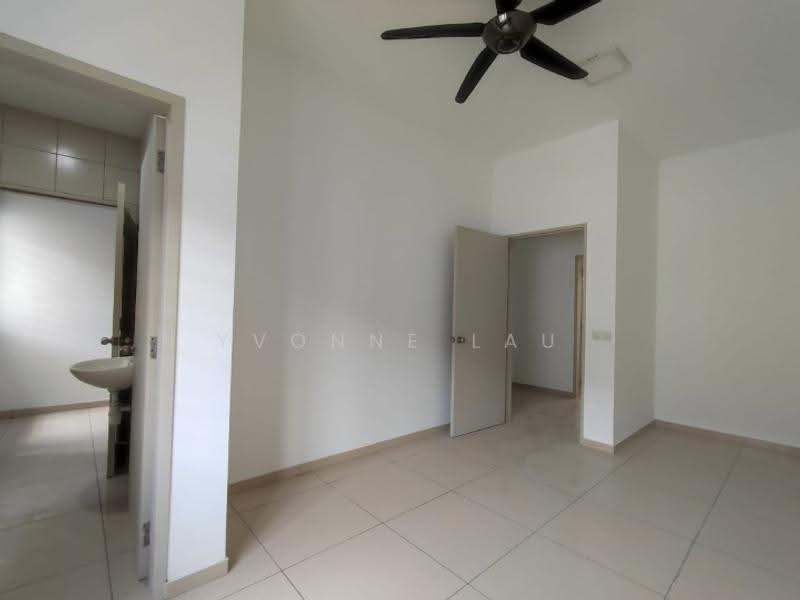 Rumah Teres 2-Tingkat untuk Disewa di Bandar Rimbayu (Telok Panglima Garang) - Yvonne Lau - Bedroom - PropertyGuru.com.my