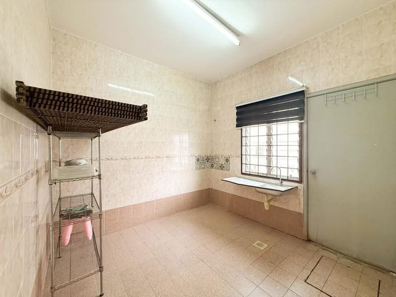 Rumah Teres 1-Tingkat untuk Dijual di Taman Bukit Kristal (Seremban) - Azrul Othman - Interior - PropertyGuru.com.my