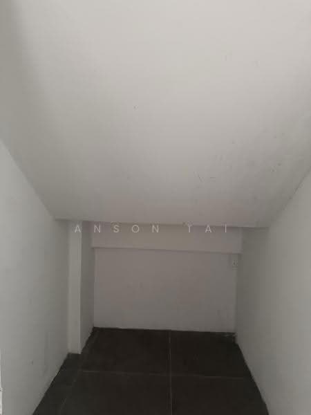 Shop for Rent in Paya Terubong (Ayer Itam) - Anson Tai - Interior - PropertyGuru.com.my