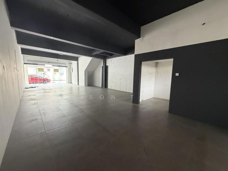 Shop for Rent in Paya Terubong (Ayer Itam) - Anson Tai - Interior - PropertyGuru.com.my