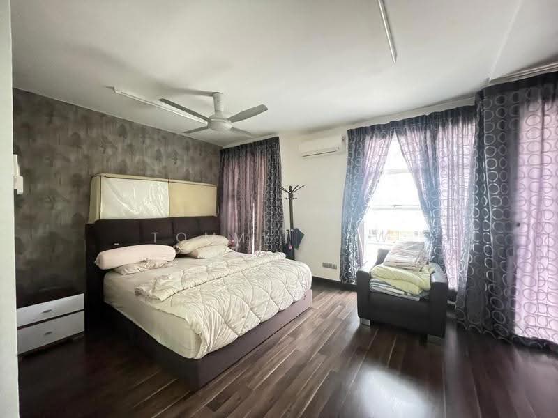 Rumah Berkembar untuk Dijual di Bukit Rahman Putra (Sungai Buloh) - Tommy Liew - Bedroom - PropertyGuru.com.my