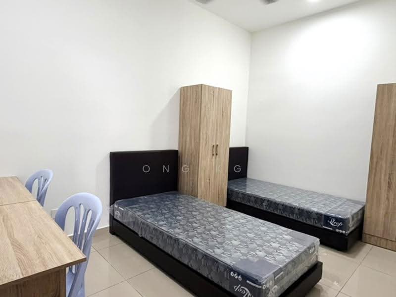 Service Residence for Rent at Parkland Residence - Ong KG - Bedroom - PropertyGuru.com.my