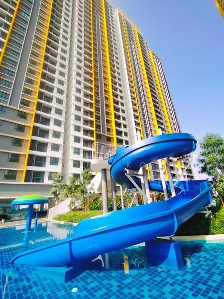 Service Residence for Rent at Parkland Residence - Ong KG - Exterior - PropertyGuru.com.my
