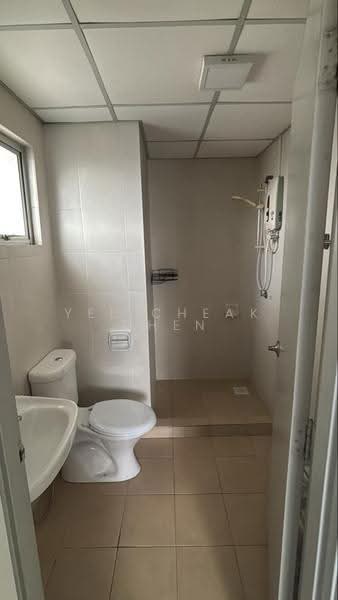 Service Residence for Rent at Main Place Residence - Yee Cheak Chen - Bathroom - PropertyGuru.com.my