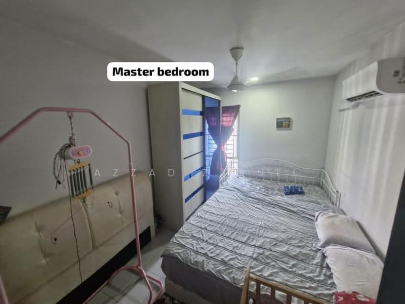 Apartment for Sale at Residensi Laguna Biru 2 - Azzad Zarull - Master Bedroom - PropertyGuru.com.my