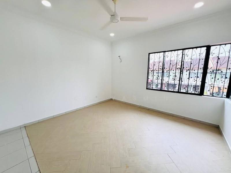Rumah Teres untuk Dijual di Bandar Teknologi Kajang (Kajang) - Fikri Yasmin - Interior - PropertyGuru.com.my