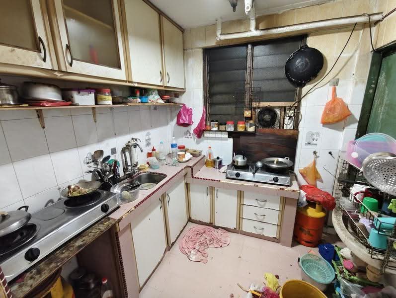 Flat for Sale at Taman Taming Jaya - Kent Tan - Kitchen - PropertyGuru.com.my