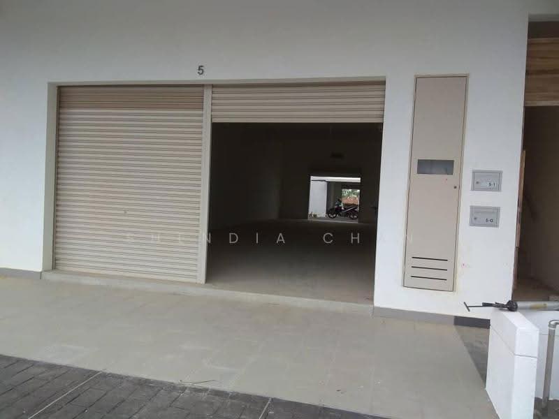 Shop for Rent in Bandar Rimbayu (Telok Panglima Garang) - Geok Bee Chan - Exterior - PropertyGuru.com.my