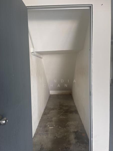 Shop for Rent in Bandar Rimbayu (Telok Panglima Garang) - Geok Bee Chan - Interior - PropertyGuru.com.my