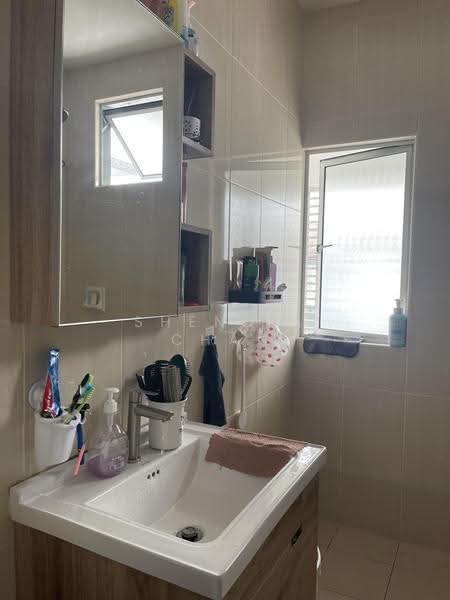 2-storey Terraced House for Sale in Kemuning Utama (Shah Alam) - Geok Bee Chan - Bathroom - PropertyGuru.com.my
