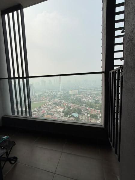 Kondominium untuk Dijual di Legend Heights - Kelven Tan - Balcony - PropertyGuru.com.my