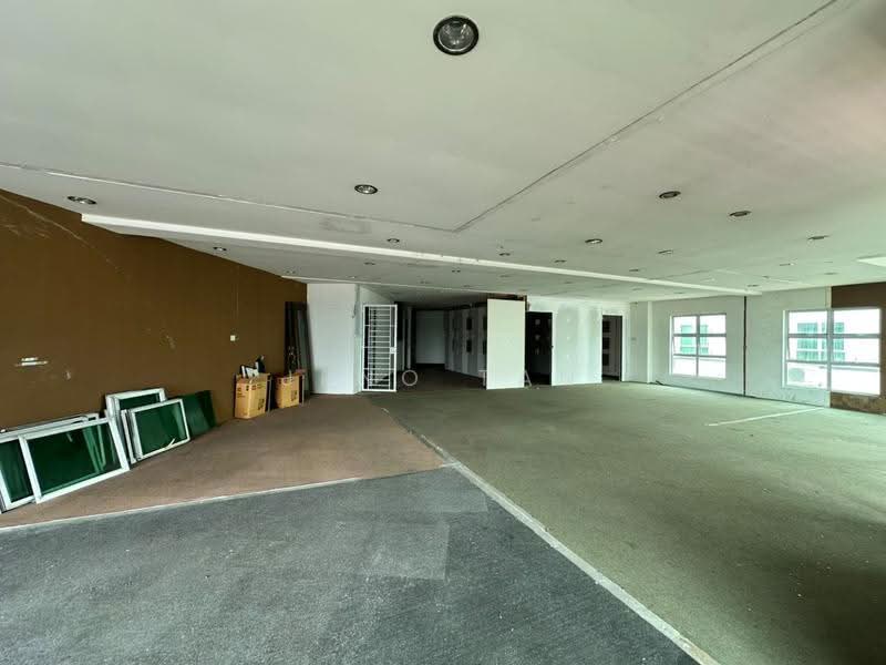 Shop for Rent in Kuching (Sarawak) - Jeno Tan - Interior - PropertyGuru.com.my