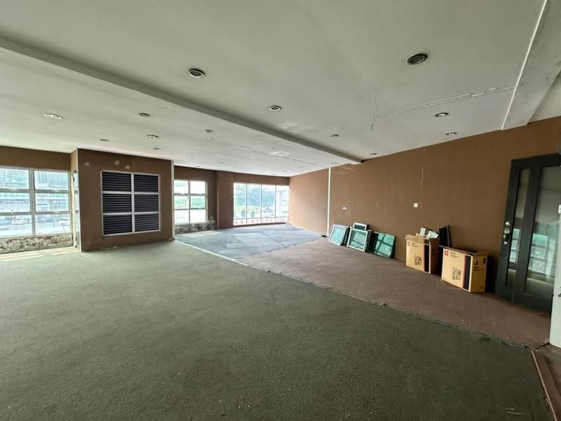 Shop for Rent in Kuching (Sarawak) - Jeno Tan - Interior - PropertyGuru.com.my