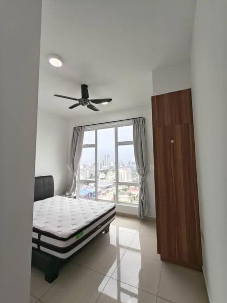 Condominium for Rent at M Condominium @ Larkin - Max Kan - Bedroom - PropertyGuru.com.my