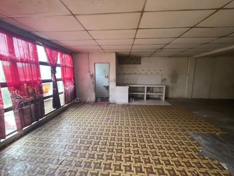 Terrace Factory for Sale in Taman Scientex Pasir Gudang (Pasir Gudang) - Carson . - Kitchen - PropertyGuru.com.my