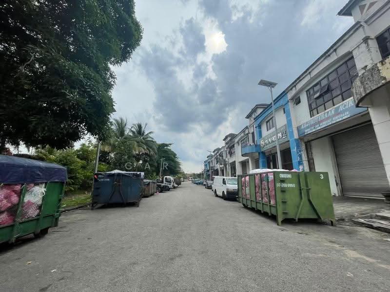 Terrace Factory for Sale in Taman Scientex Pasir Gudang (Pasir Gudang) - Carson . - Exterior - PropertyGuru.com.my