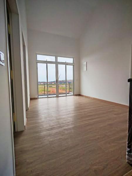 2-storey Terraced House for Sale in Bandar Putra Kulai (Kulai) - Kuu Chin - Living Room - PropertyGuru.com.my