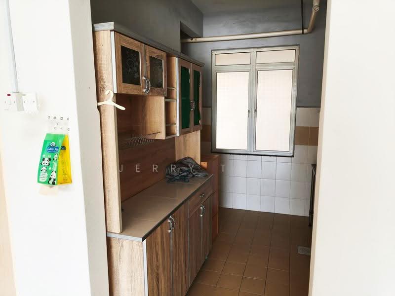 Condominium for Rent at D'Piazza - Jerry Tan - Kitchen - PropertyGuru.com.my