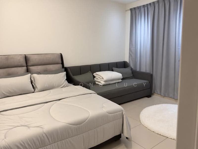 Kediaman Servis untuk Dijual di Centra Residences - Au Yong Lucy - Bedroom - PropertyGuru.com.my