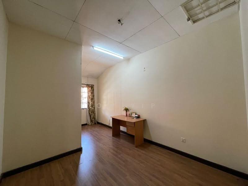2-storey Terraced House for Sale in Denai Alam (Shah Alam) - Tom Yip - Interior - PropertyGuru.com.my