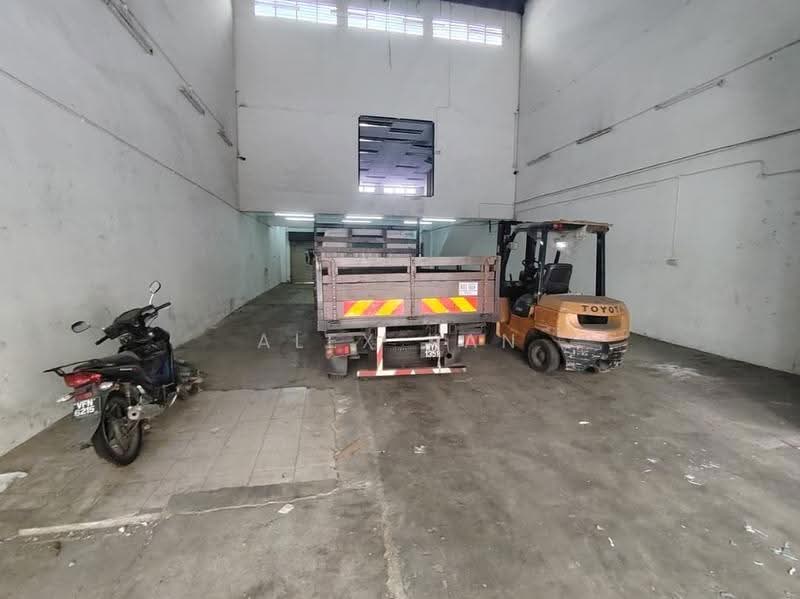 Kilang Teres untuk Dijual di Taman Sungai Besi (Salak South) - Alex Kan - Interior - PropertyGuru.com.my