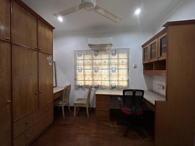 Semi-Detached House for Sale in Usj 11 (Subang Jaya) - Amy Ong - Study - PropertyGuru.com.my