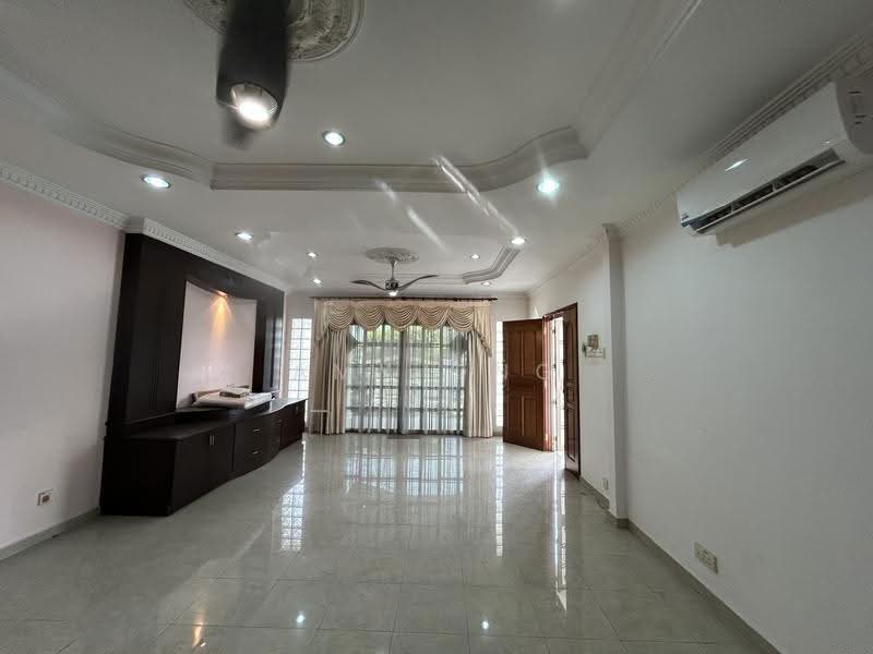 Semi-Detached House for Sale in Usj 11 (Subang Jaya) - Amy Ong - Living Room - PropertyGuru.com.my