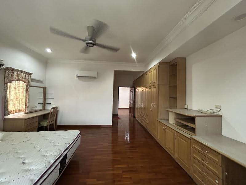 Semi-Detached House for Sale in Usj 11 (Subang Jaya) - Amy Ong - Bedroom - PropertyGuru.com.my