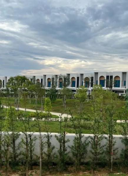 2-storey Terraced House for Sale in Bandar Gamuda Gardens (Rawang) - Jennifer Teo - Exterior - PropertyGuru.com.my