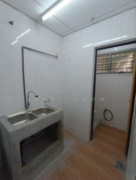 Shop / Office untuk Dijual di Bandar Baru Menglembu (Menglembu) - Jerry Chow - Interior - PropertyGuru.com.my