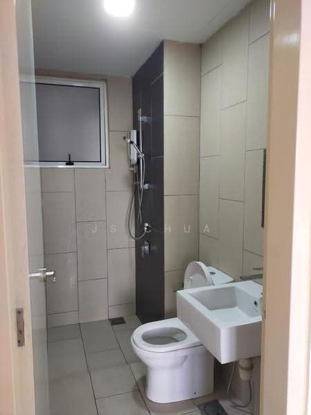 Kondominium untuk Disewa di Vina Residency (Vina Versatile Homes) - JS CHUA - Bathroom - PropertyGuru.com.my
