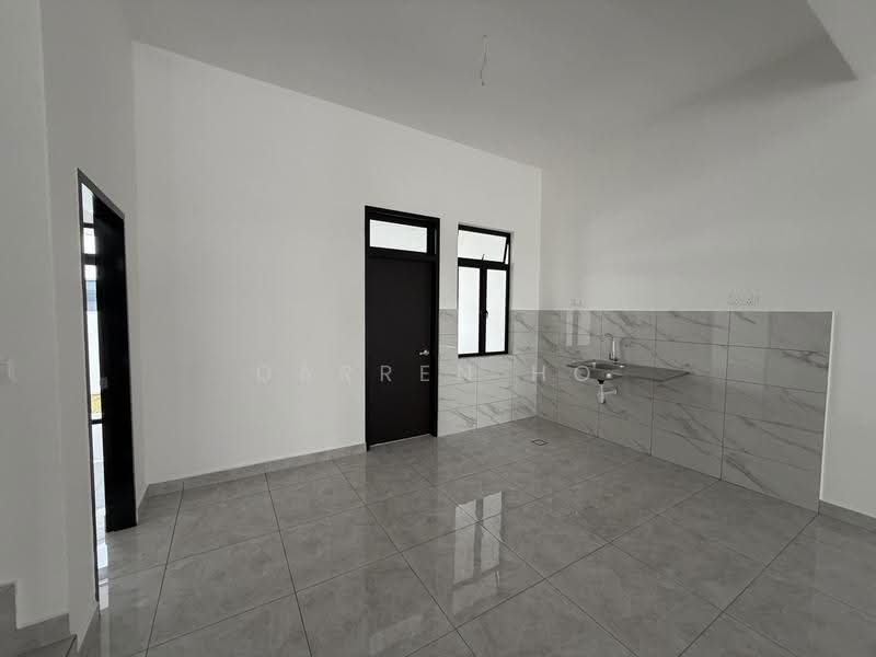 2-storey Terraced House for Sale in Taman Impian Emas (Skudai) - Darren Ho - Kitchen - PropertyGuru.com.my
