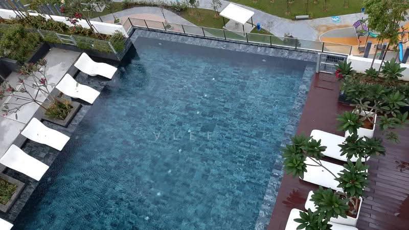 Condominium for Rent at Vivo Residential Suites - vLee . - Pool - PropertyGuru.com.my