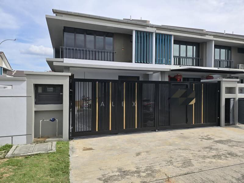 Rumah Teres 2-Tingkat untuk Disewa di Bukit Raja (Selangor) - Alex Tong - PropertyGuru.com.my