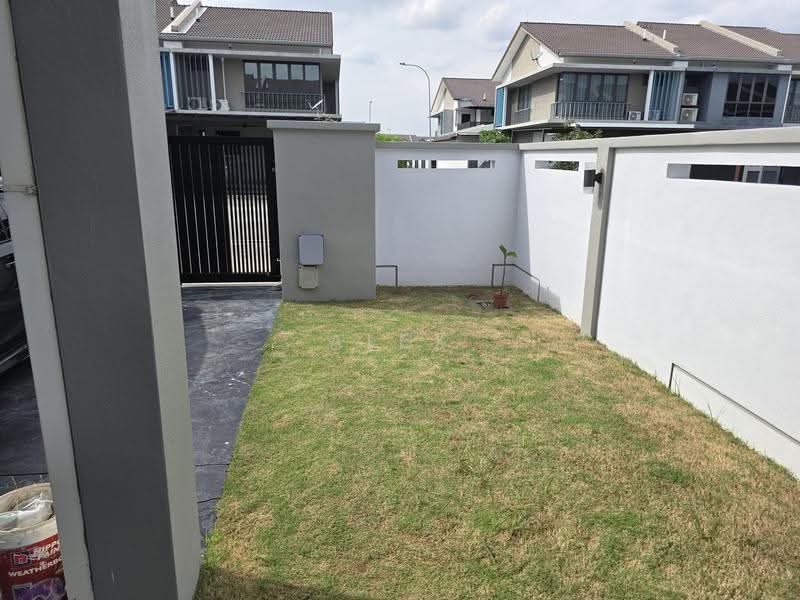 Rumah Teres 2-Tingkat untuk Disewa di Bukit Raja (Selangor) - Alex Tong - PropertyGuru.com.my
