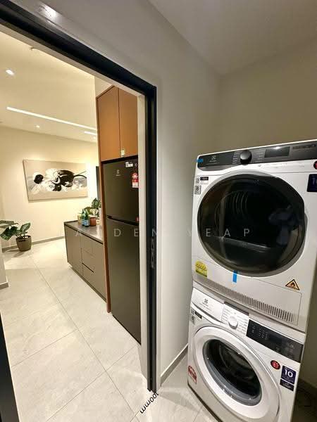 Service Residence for Sale at The Vividz - Jayden Yeap - Kitchen - PropertyGuru.com.my