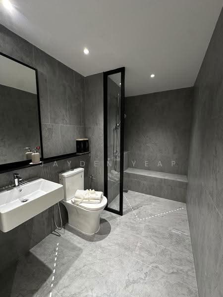 Service Residence for Sale at The Vividz - Jayden Yeap - Bathroom - PropertyGuru.com.my