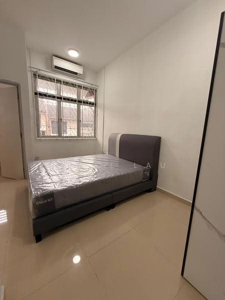 Rumah Teres 2-Tingkat untuk Disewa di Taman Johor Jaya (Johor Bahru) - Grace Lau - Bedroom - PropertyGuru.com.my
