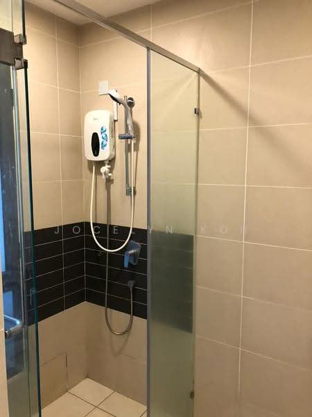 Service Residence for Rent at The Link 2 @ Bukit Jalil (Serviced Residences) - Jocelyn Koh - Bathroom - PropertyGuru.com.my