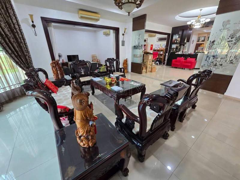 Bungalow House untuk Dijual di Klang (Selangor) - Suen Ng - Living Room - PropertyGuru.com.my